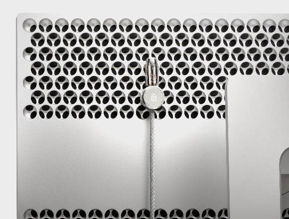 Primer plano del kit de bloqueo de Kensington para Mac Pro y Pro Display XDR.